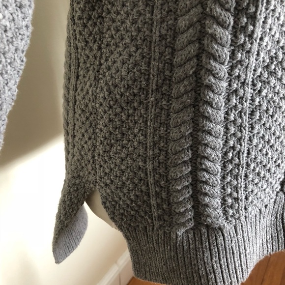 ❗️SOLD❗️Bebe Knit Turtleneck Sweater - Picture 6 of 8